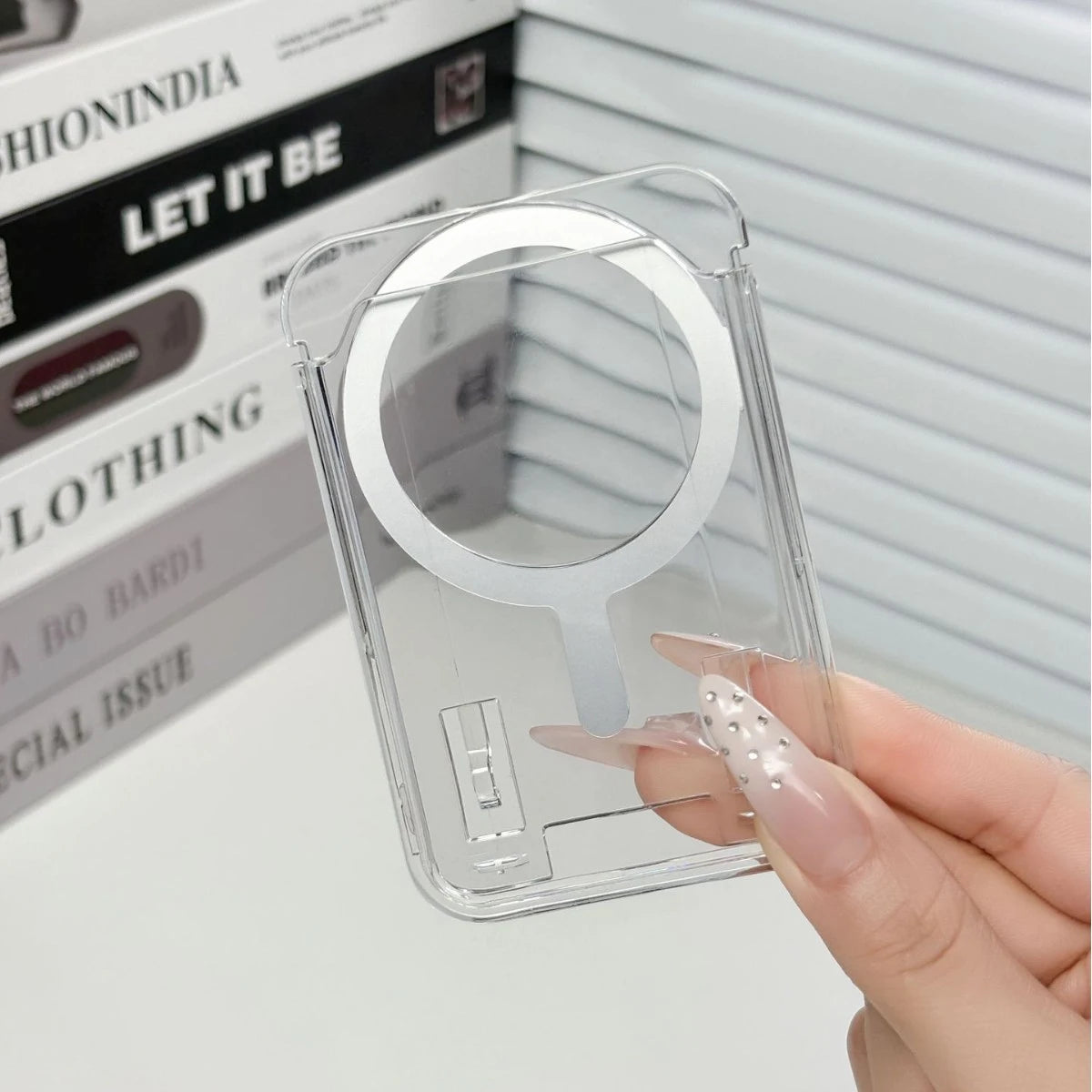 MagWallet™ Clear